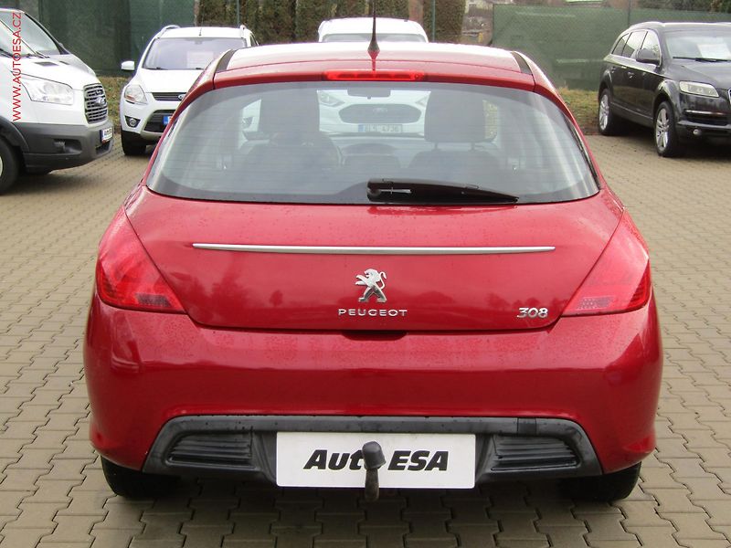 Peugeot 308 (2012) 1.4i 16V, ČR, AC - fotka 5 z 15
