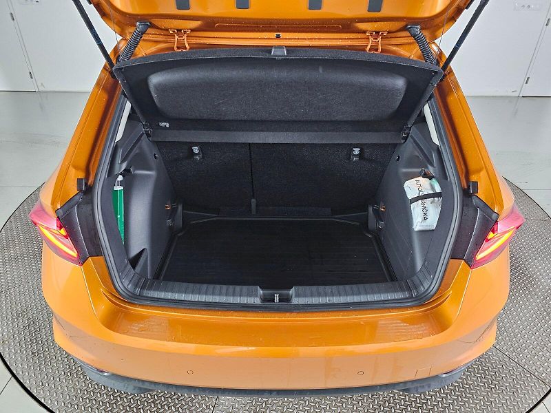 Škoda Fabia (2024) 1.0TSI 85kW TOP SELECTION - fotka 29 z 29