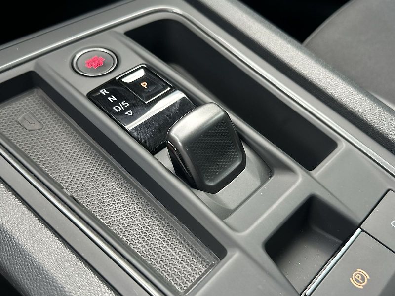 Cupra Formentor (2024) 1.5 TSI DSG - fotka 15 z 28