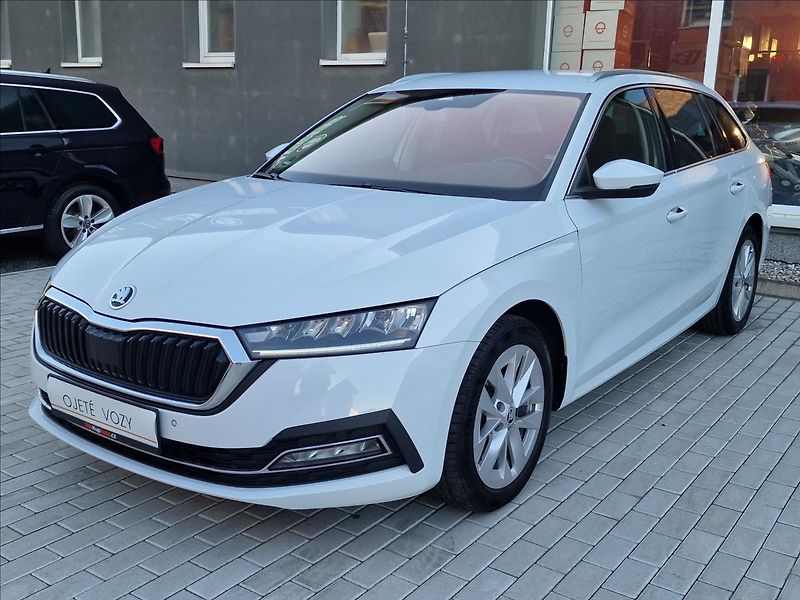 Škoda Octavia 2.0 TDI Style Tažné,ČR,1.Maj. - fotka 5 z 50