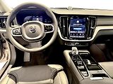 Volvo V60 (2026) T6 PHEV ULTRA DARK   - náhled 10