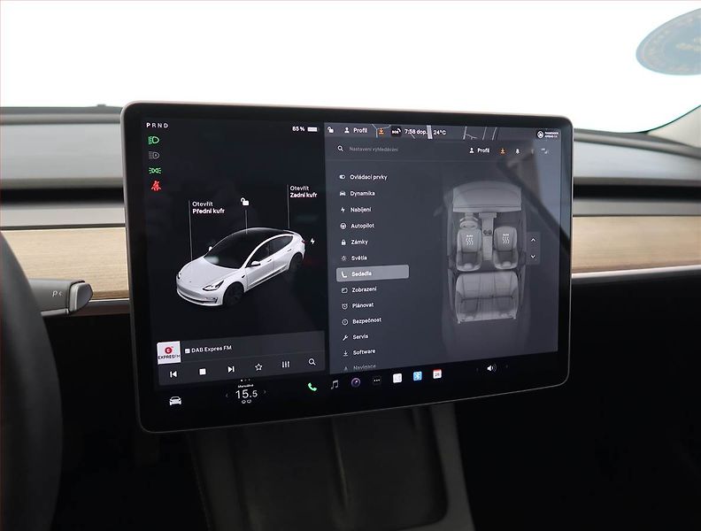 Tesla Model 3 (2021) Std Range Plus LFP, SoH 93% - fotka 24 z 33