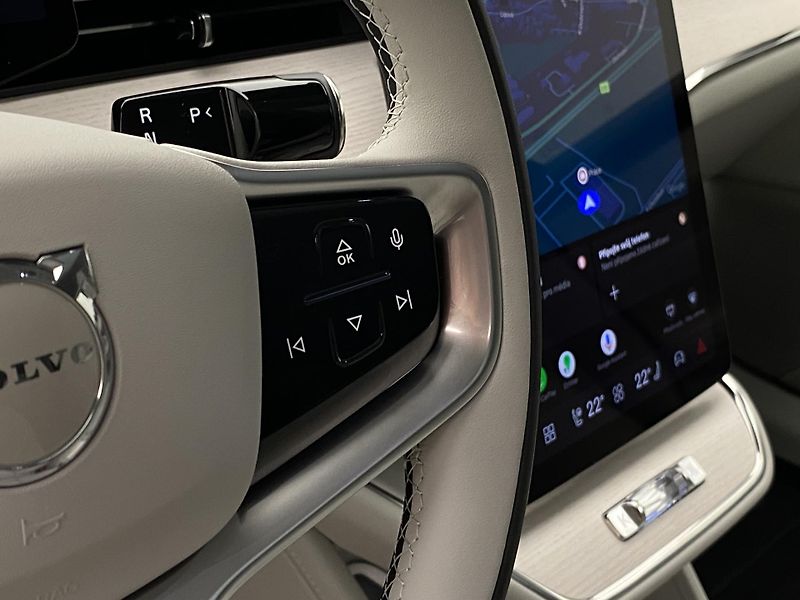 Volvo ES90 (2026) PURE ELECTRIC ULTRA - fotka 28 z 79