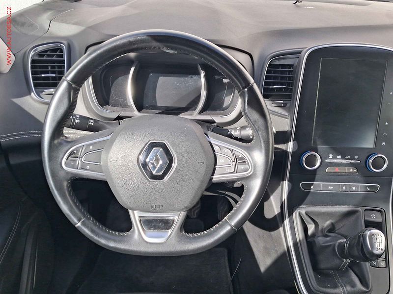 Renault Scénic (2016) 1.2 TCe, Intense, navi - fotka 11 z 17