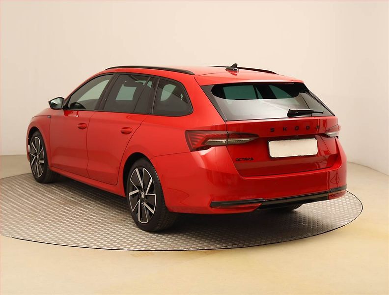 Škoda Octavia (2024) 1.5 TSI, Sportline - fotka 4 z 26