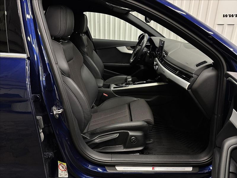 Audi A4 40TFSI Q S-LINE NEZ-TOP MATRIX - fotka 41 z 47