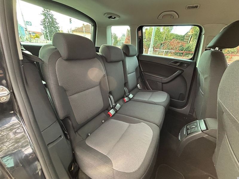 Škoda Yeti 1.8TSi/2011/MAN6-TAŽNÉ.4X4 - fotka 34 z 47