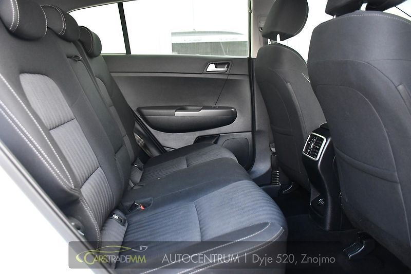 Kia Sportage 1,6CRDi   - fotka 16 z 38