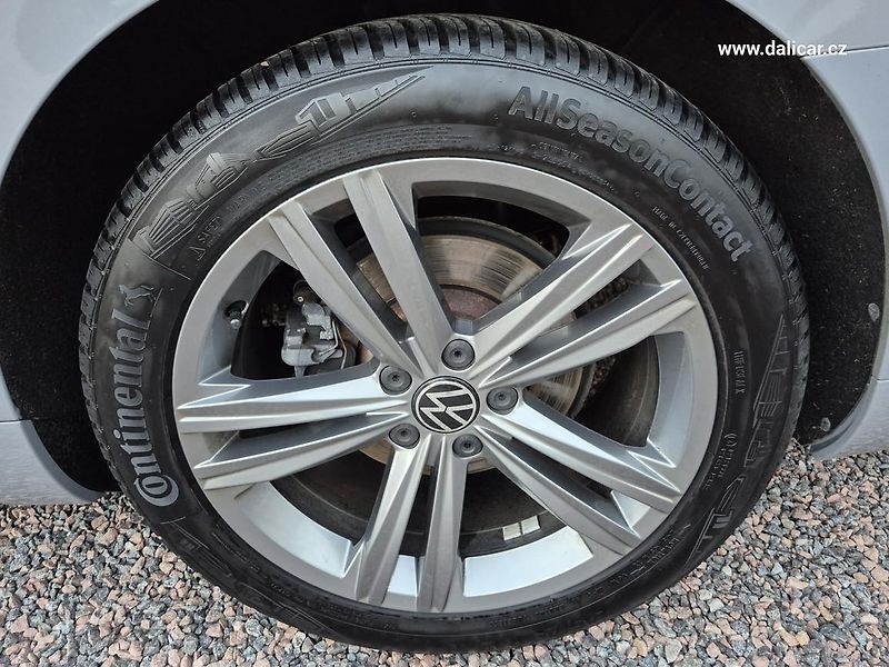 Volkswagen Arteon (2023) 2.0TSi 140KW 22.997km R-Line - fotka 53 z 56