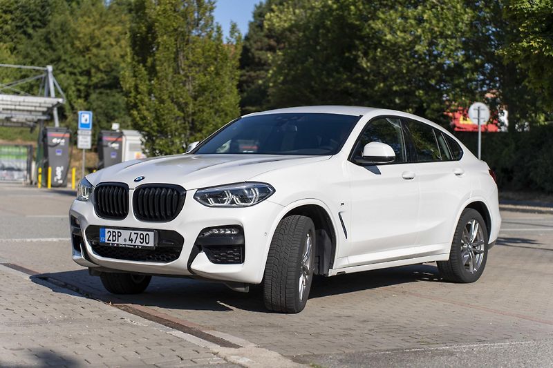 BMW X4 (2021) xDrive 20d M Sport paket, DPH - fotka 6 z 32