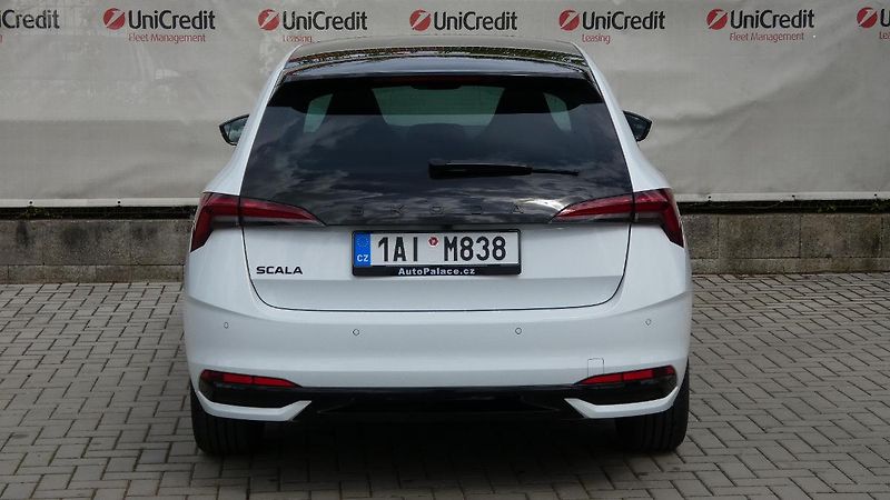 Škoda Scala TSI 85kW Monte Carlo DSG - fotka 4 z 24