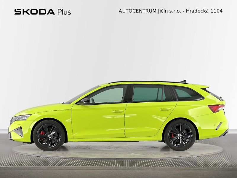 Škoda Octavia (2025) Combi DSG 2.0TSI 195kW RS - fotka 3 z 35
