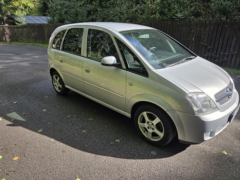 Opel Meriva (2005) - fotka 2 z 10