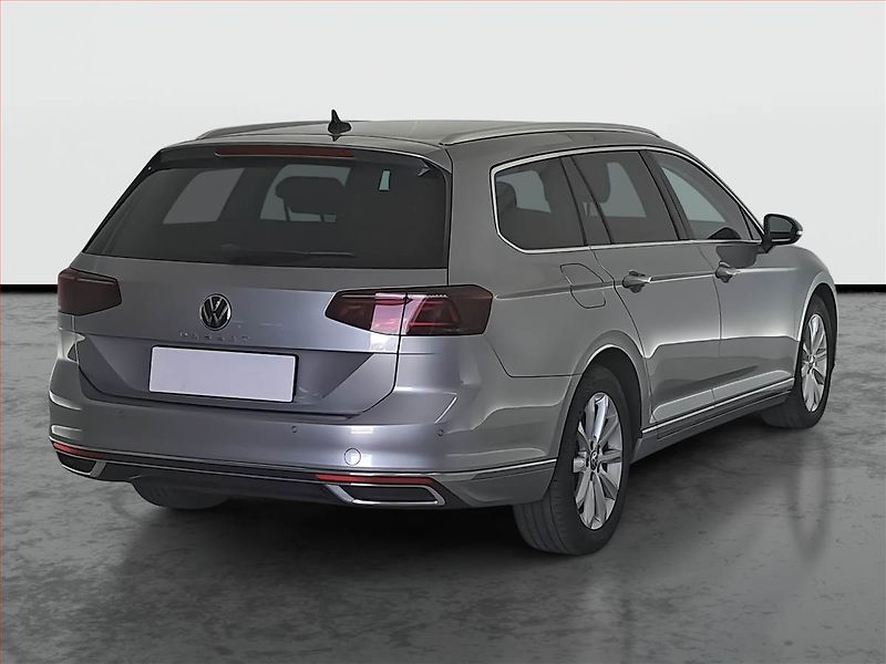 Volkswagen Passat (2021) Elegance 2.0 TDI - fotka 5 z 17