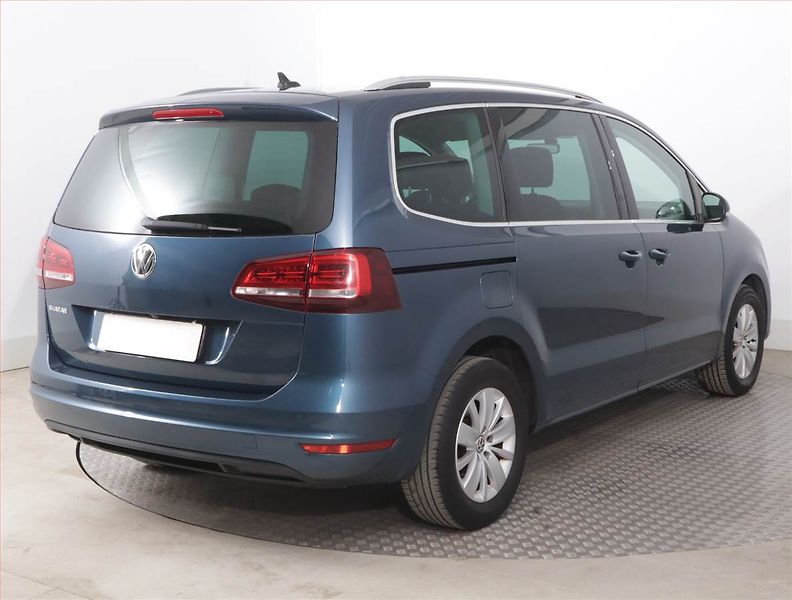 Volkswagen Sharan (2016) 1.4 TSI, 7 míst, Serv.kniha - fotka 5 z 18