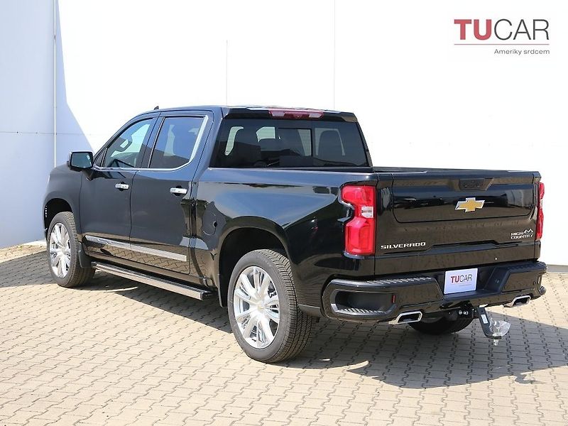 Chevrolet Silverado (2025) High Country 6.2 V8  - fotka 4 z 47