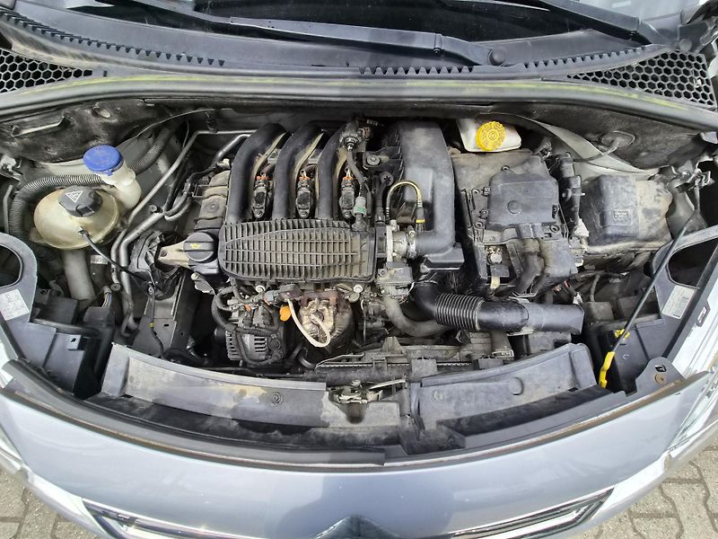 Citroën C3 (2014) 1,2 VTi nové rozvody - fotka 9 z 11