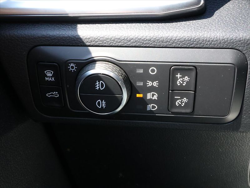Volkswagen Amarok 3,0 TDi PanAmericana 10AUT 4x4 - fotka 17 z 38
