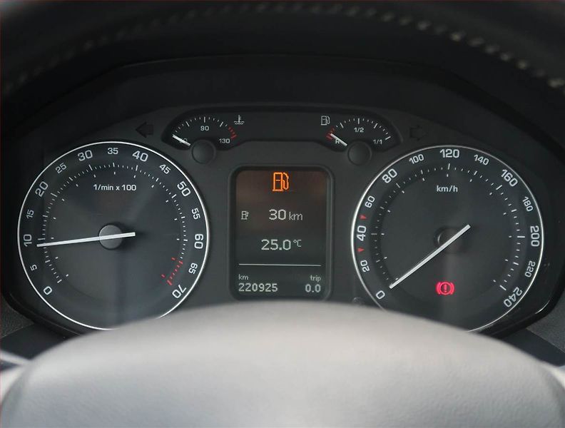 Škoda Octavia (2008) Elegance 1.6, Serv.kniha - fotka 11 z 18