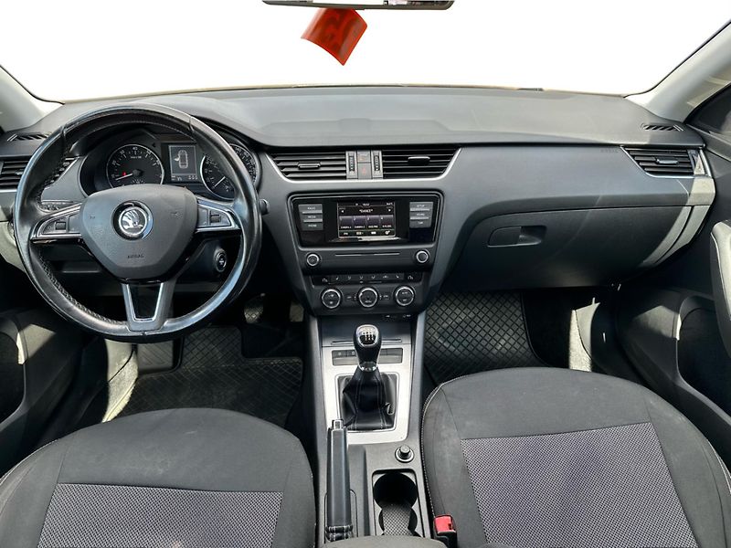 Škoda Octavia 1.4TSI G-TEC STYLE - fotka 10 z 22
