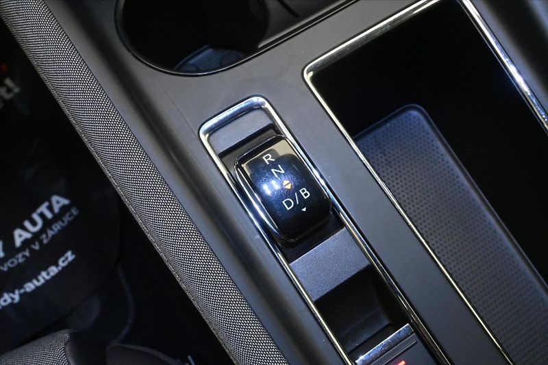 Škoda Enyaq iV 80 150kW 82kWh Záruka až 3 - fotka 23 z 31
