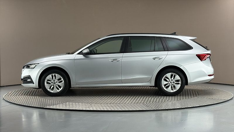 Škoda Octavia 2.0 TDI Ambition Combi - fotka 4 z 24