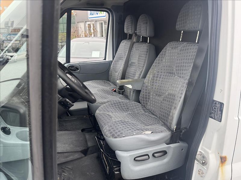 Ford Transit 2,2 114kW AC DPH NOVÁ STK L4 - fotka 9 z 29