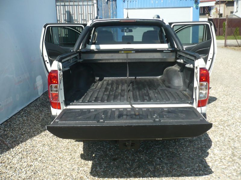 Nissan Navara 2.3DCI 140Kw N-GUARD 4x4 - fotka 20 z 31