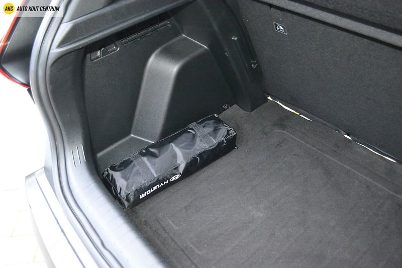 Hyundai Bayon 23 1,2I MT PLAY TT - fotka 18 z 52