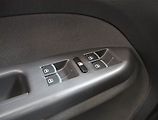 Volkswagen Touran (2014) 1.6 TDI, Navi, Tempomat - náhled 15