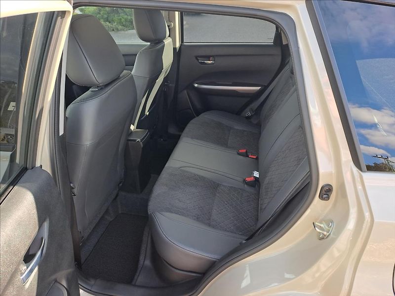 Suzuki Vitara (2026) 1,4 Elegance AT MY25 - fotka 15 z 18