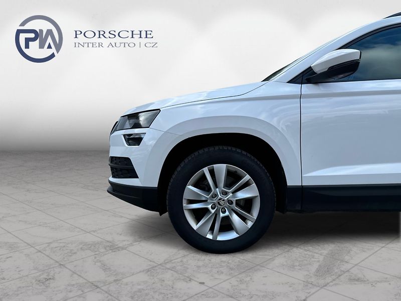 Škoda Karoq 2,0TDi 110kW AMBITION 125 LET - fotka 9 z 23