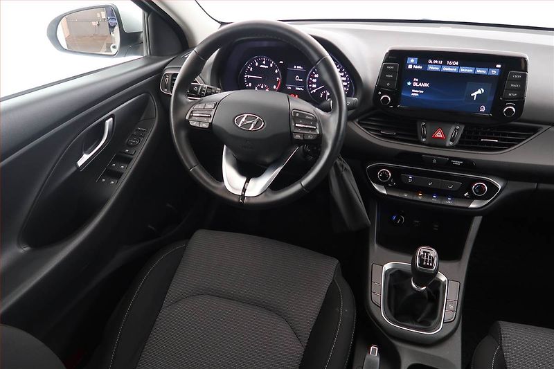 Hyundai i30 (2020) Komfort 1.0 T-GDI, ČR,1.maj - fotka 7 z 17