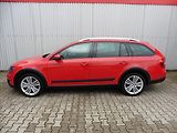 Škoda Octavia 2,0 TDi Combi 4x4 DSG Scout - náhled 4