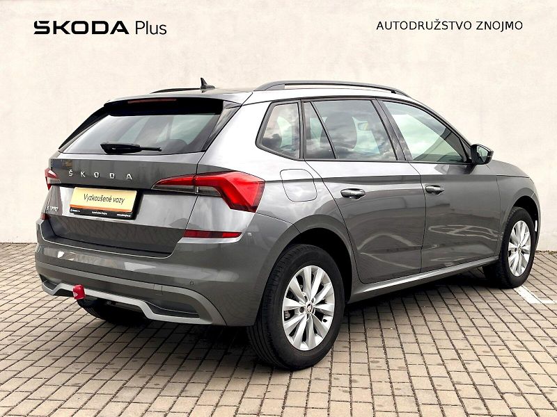 Škoda Kamiq (2022) 1,0TSI 81KW AMBITION - fotka 2 z 23