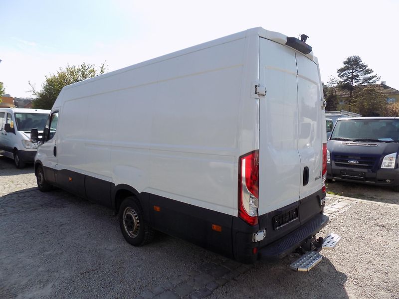 Iveco Daily 35-150 AUTOKLIMA, TAŽNÉ - fotka 12 z 37