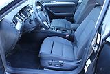 Volkswagen Passat (2022) 1.5 TSI 110kW DSG Head UP disp - náhled 11