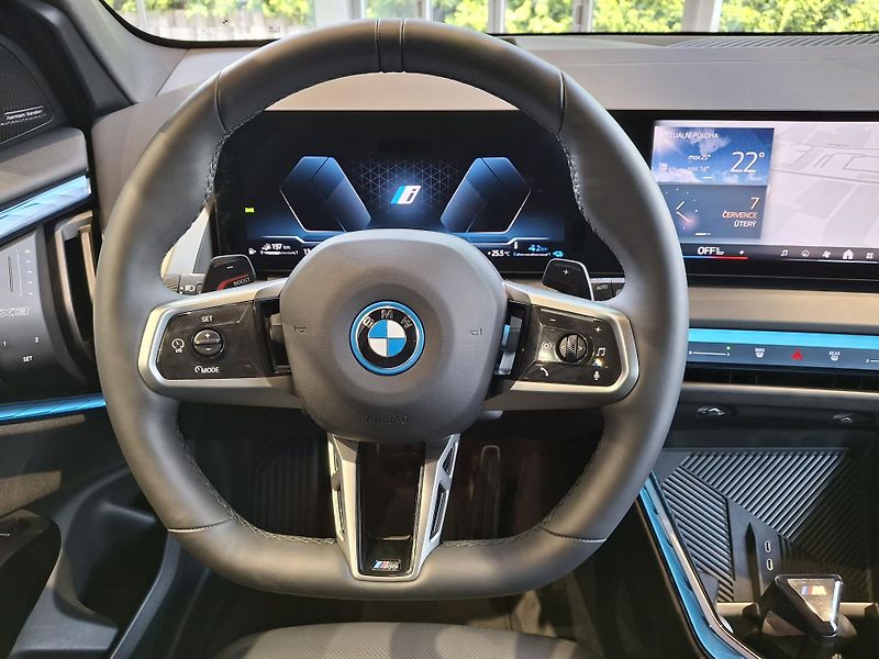 BMW X3 xDrive 30e M Sport - fotka 11 z 25