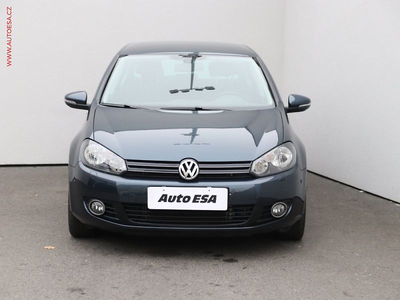 Volkswagen Golf (2012) 2.0TDi - fotka 2 z 3