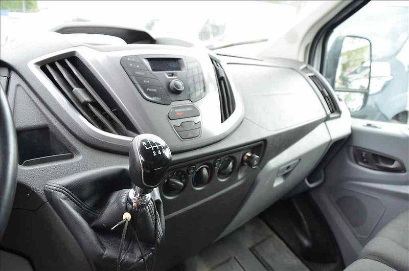 Ford Transit (2015) 2,2 D - fotka 15 z 20