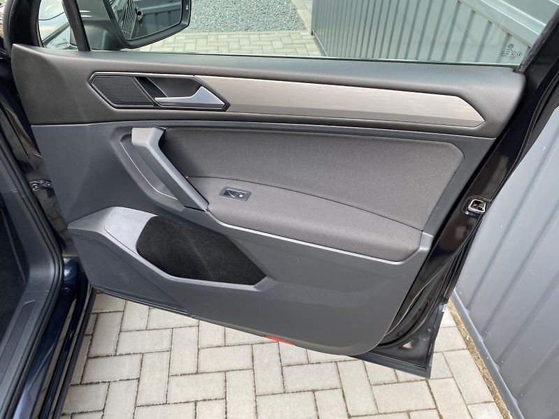 Volkswagen Tiguan Allspace 1.4 TSI 110kW - ALLSPACE - LED - fotka 43 z 50