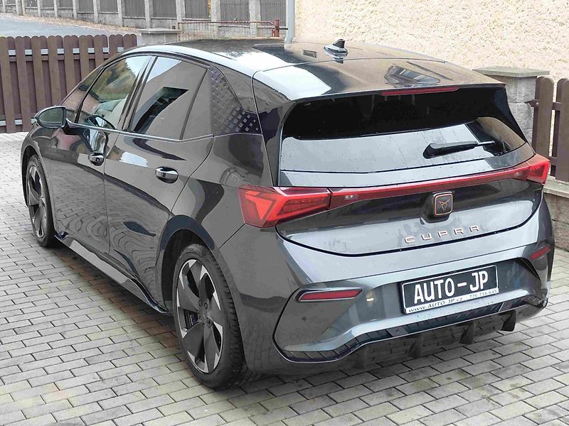 Cupra Born 170kW  XL-BAT-77kWh  SOH-95,6% - fotka 5 z 8