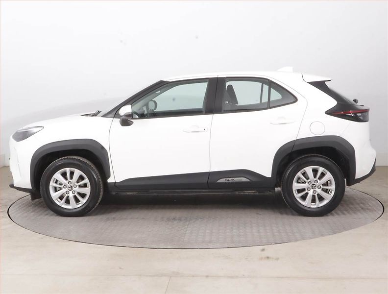 Toyota Yaris Cross (2022) Executive 1.5 VVT-iE - fotka 3 z 16