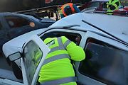 Cvičení, které mělo prověřit všechny složky Integrovaného záchranného systému při hromadné nehodě, se konalo ve středu dopoledne na nově postavené D1 u Přerova.