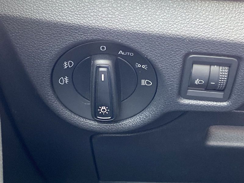 Škoda Scala (2022) 1.5 TSI Ambition - fotka 19 z 33