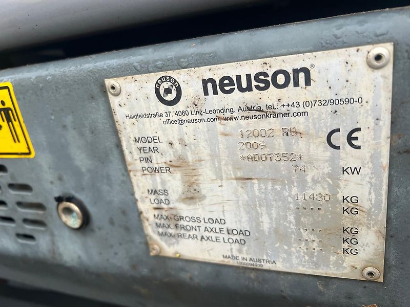 Wacker (2009) NEUSON 12002 - fotka 22 z 27