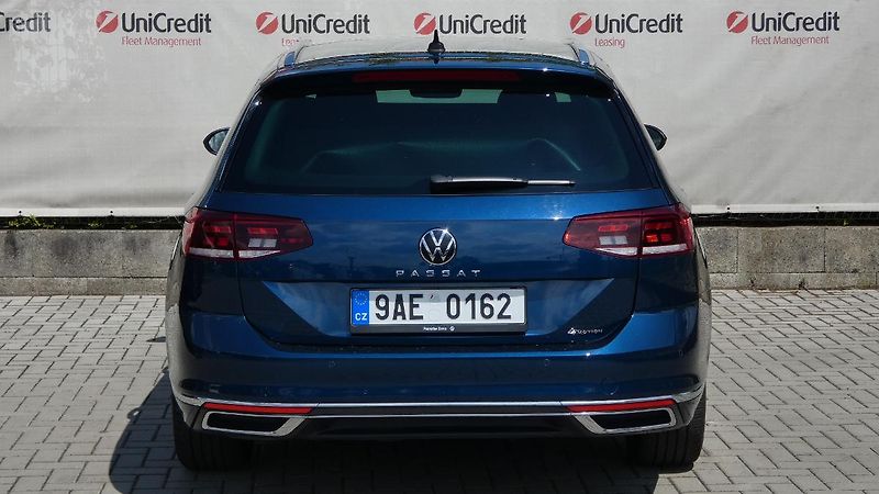 Volkswagen Passat 2.0 TDI 147kW BMT 4MOT DSG Ele - fotka 4 z 22