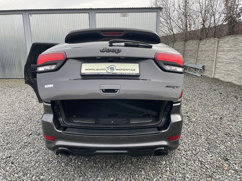 Jeep Grand Cherokee 6.4i 480PS HEMI SRT CZ 78000KM - fotka 115 z 187