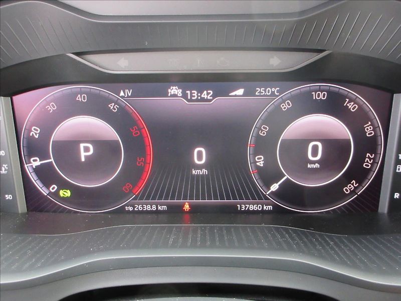 Škoda Kodiaq 2,0 TDi 140Kw, DSG, Tažné, Nov - fotka 19 z 40