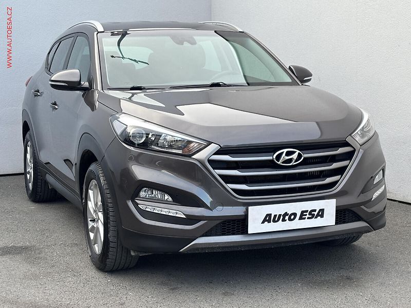 Hyundai Tucson (2016) 2.0 CRDi 4x4, AT, navi, TZ - fotografie inzerátu